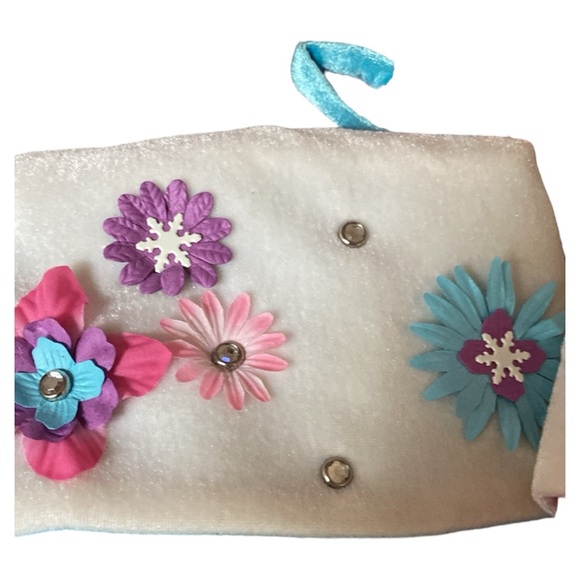 Christmas stockings (4) retro look in pink and blue with a little flower power - Picture 11 of 12